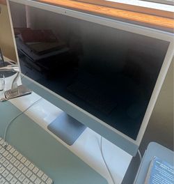 Apple iMac 24-inch 2021 M1