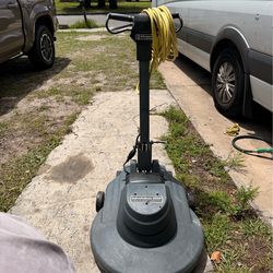 Floor cleaning machine for construction sites