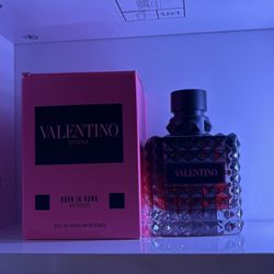 Born In Roma Donna Eau De Parfume Intense