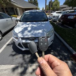 Llaves De Autos / Car Keys And Remotes 