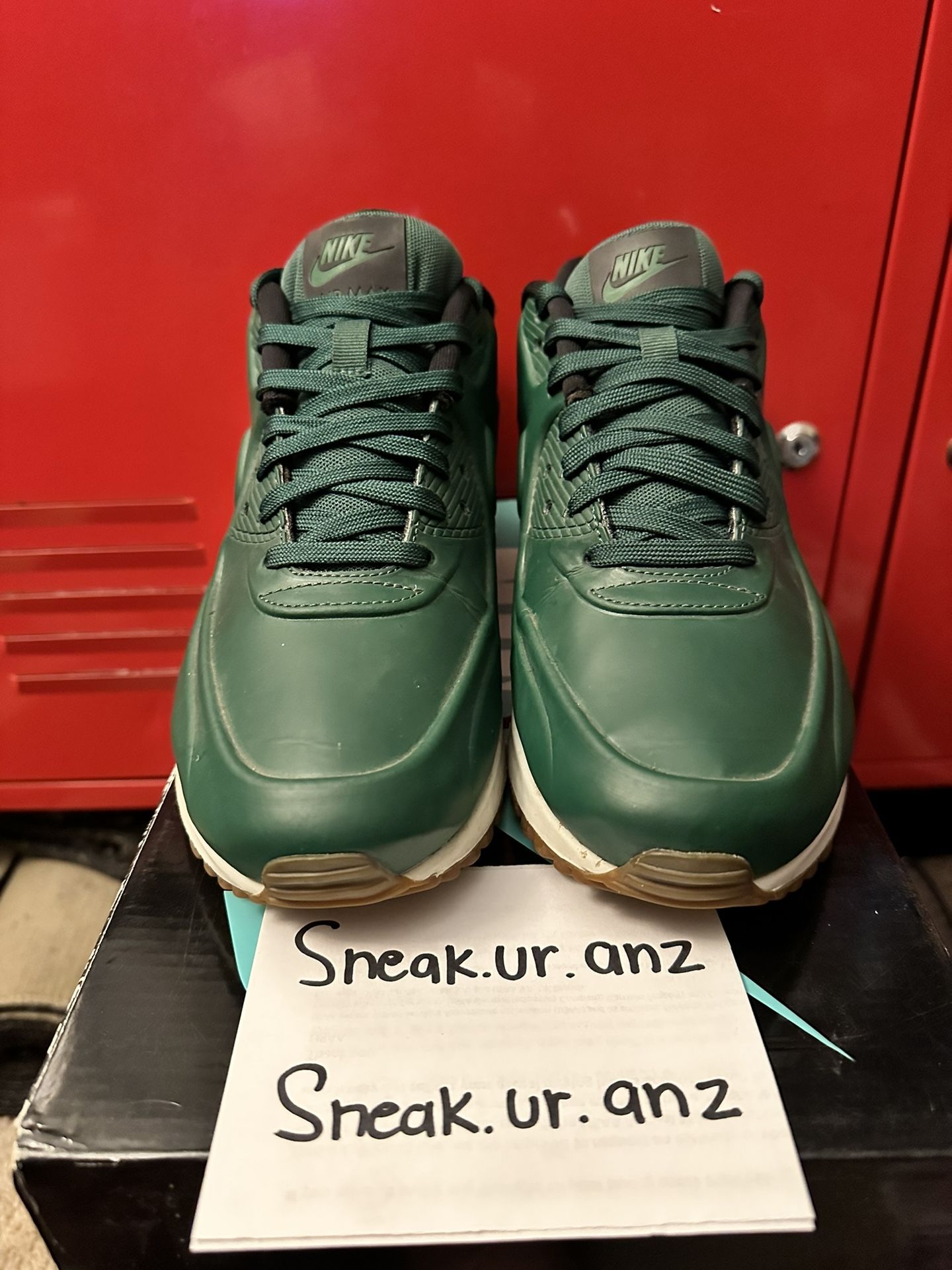 Nike airmax 90 VT QS Gorge green Pre-owned Size 9M/10.5W