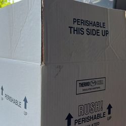Insulated Shipping Boxes