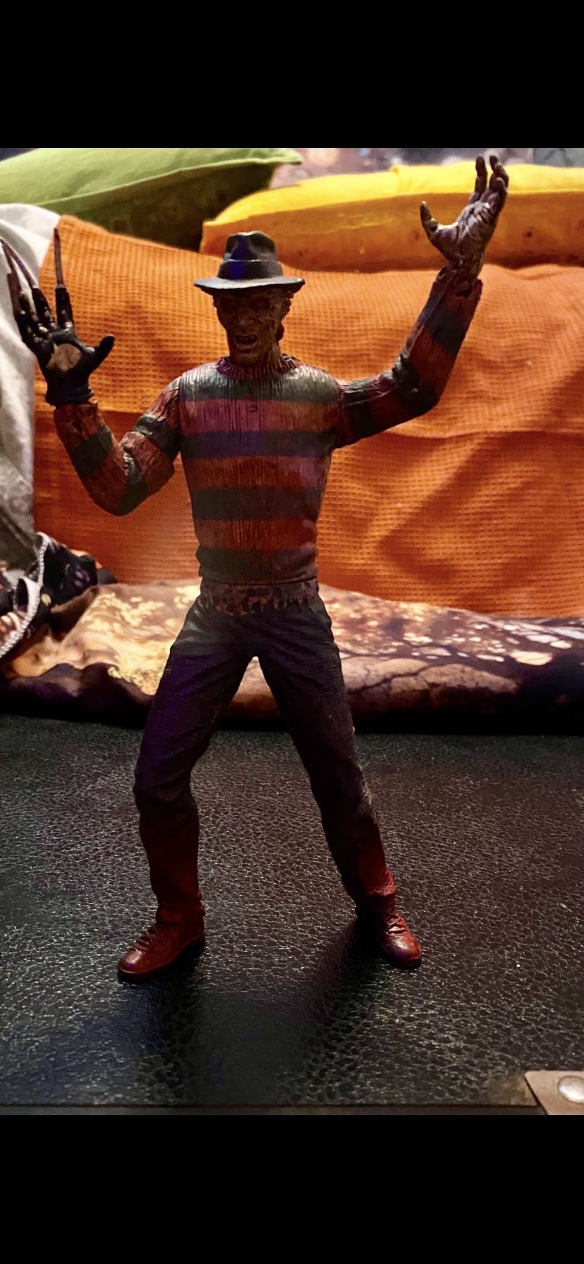 McFarlane Maniacs Vintage Freddy Krueger 7in Action Figure W Mini Freddy