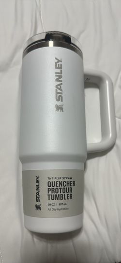 Stanley x Chime  The Flip Straw Quencher Protour Tumbler