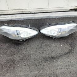 2011-2013 Bmw 5 Series Complete Xenon Hid Headlights With All The Accessories OEM.