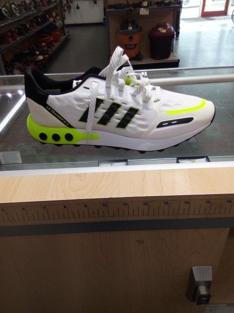 Shoes Adidas Size 11