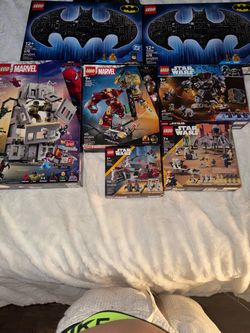 LEGO Bundle – Batman, Marvel & Star Wars Sets