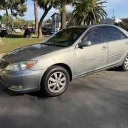 2004 Toyota Camry