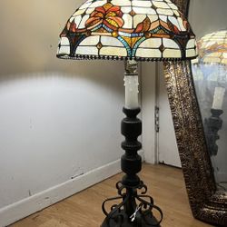 stained glass lamp