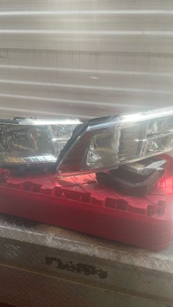 2009 2021 Dodge Journey headlight assemblies