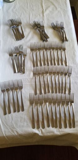Silverware Set 75 Piece For Parties!!!