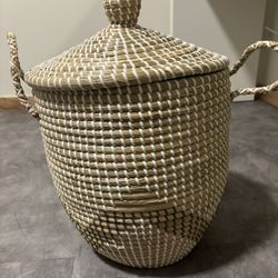 SMALL Seagrass Zig Zag Basket 