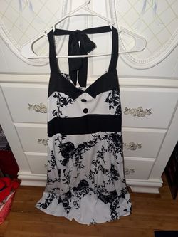vintage-style halter dress