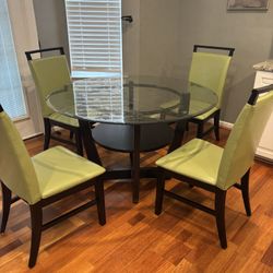 Round glass Table With Chairs