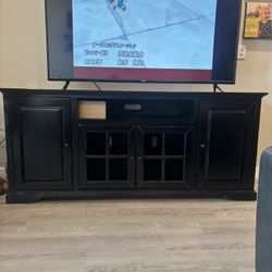 Black TV Stand – Great Condition