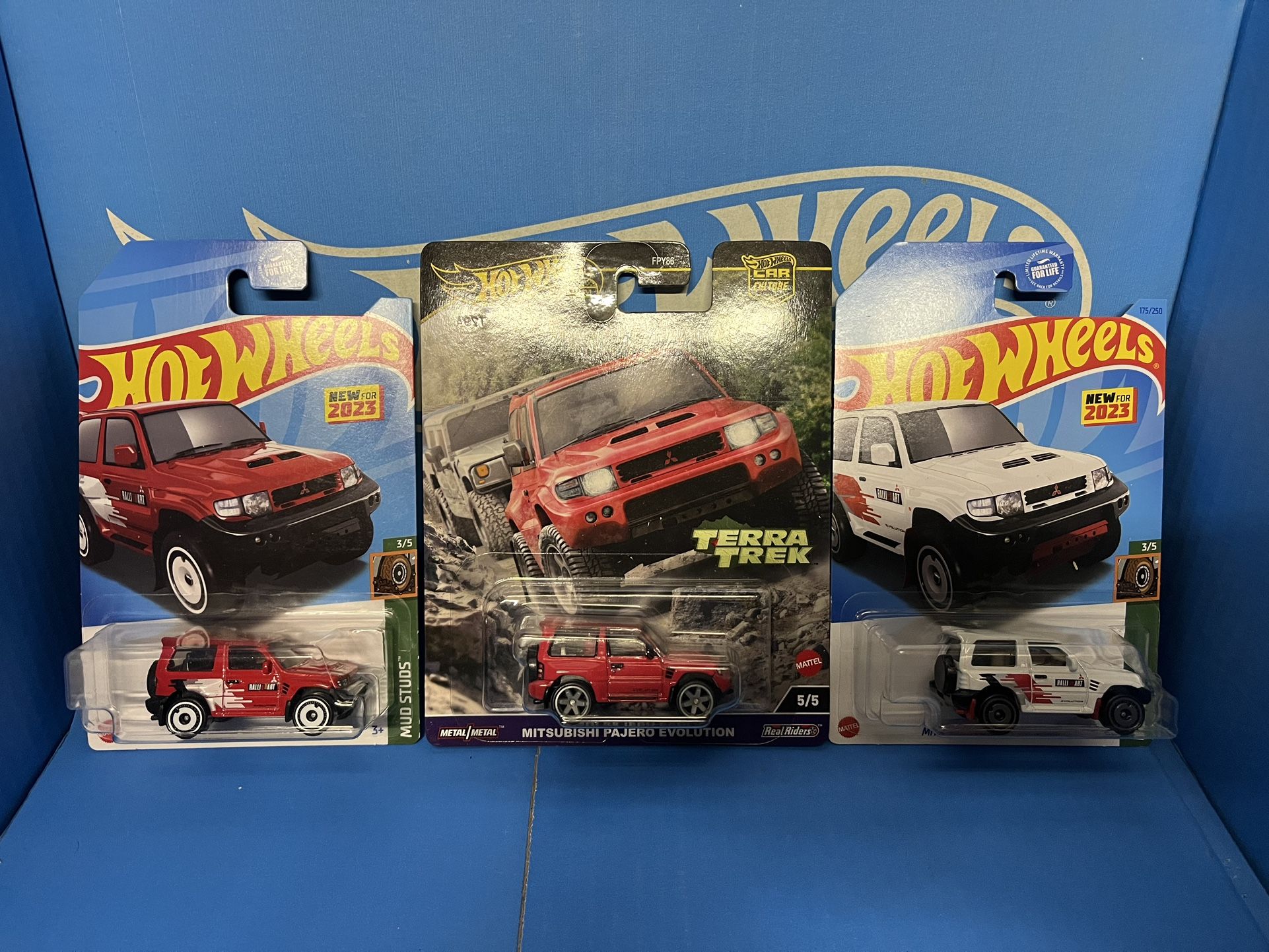 Hot Wheels Mitsubishi Pajero Evolution Lot