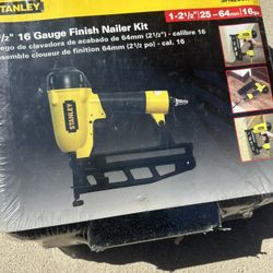 Finish Nailer Kit Stanley New