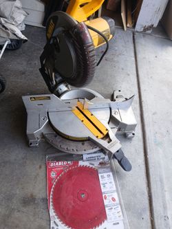 10 inch DeWalt Miter Saw