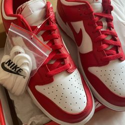 Nike Dunk St John’s Size 10
