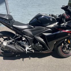 Yamaha R3