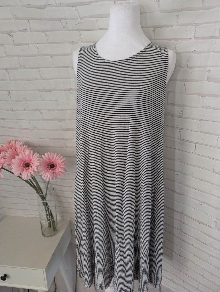 Old Navy Dress Size L
