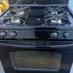 GE Stove Gas $200 3-month warranty Delivery available