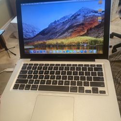 2011/12 Macbook Pro 13 Inch 2.3 i5 4GB 250GB Hard Drive 