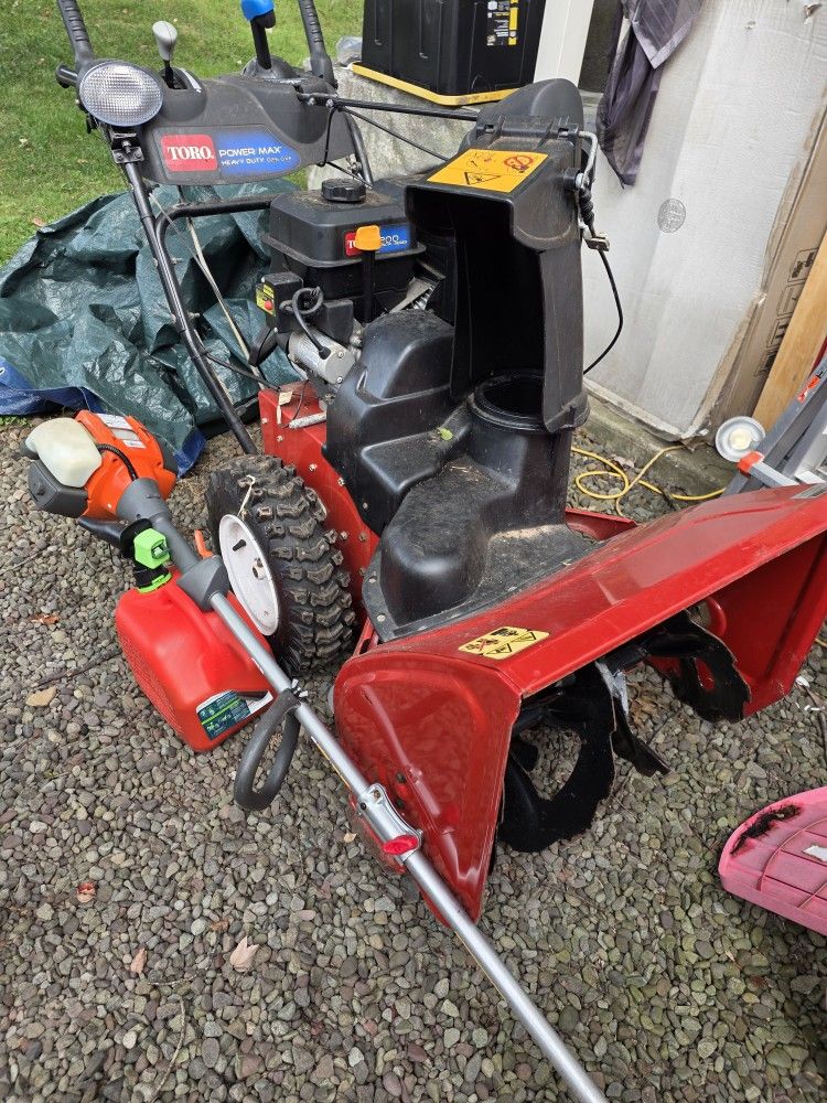 Toro 26 Inch Snow Blower