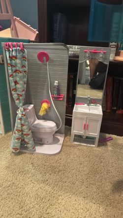 Barbie Bathroom 
