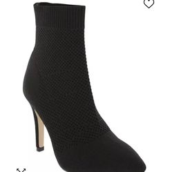 New Mia McKinley Booties Size 6.5