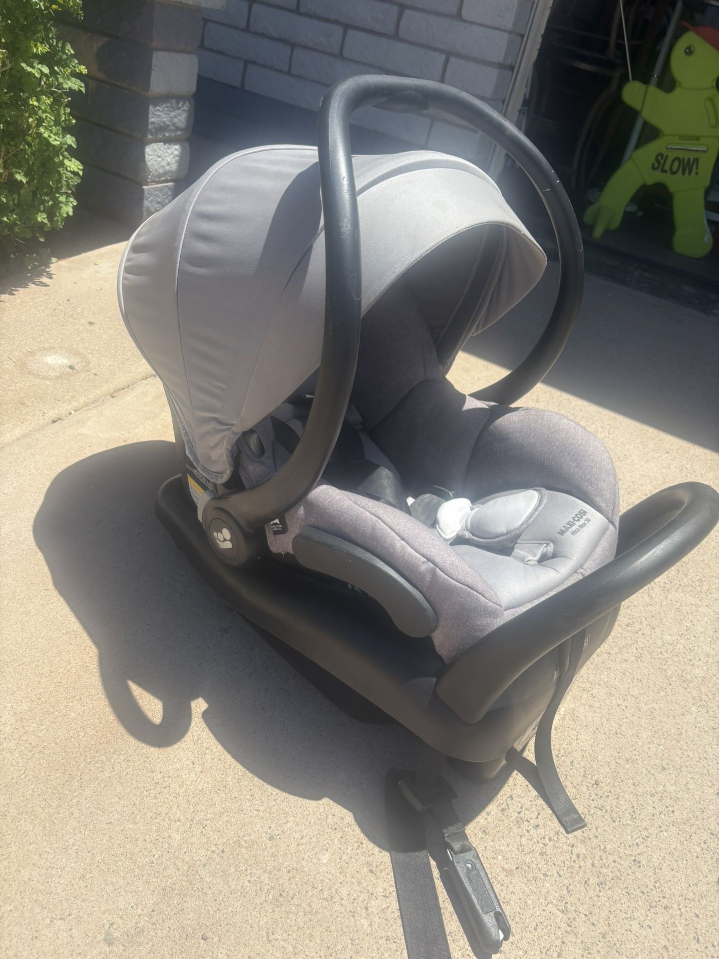 Baby Carrier/ Car Seat