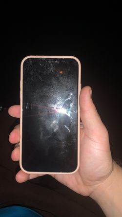 iPhone 11 needs new screen