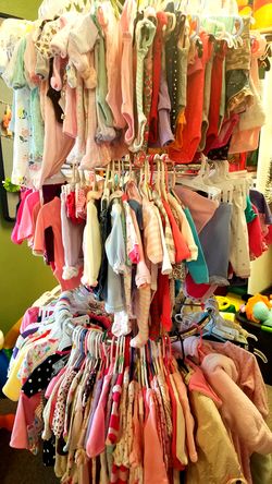 Newborn clothing