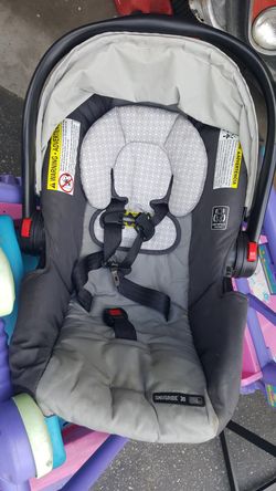 Grace snuggle 40 carseat