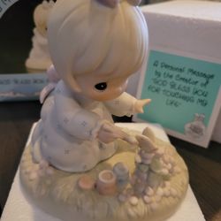 “God Bless You For Touching My Life” 1988 Members Precious Moments Figurine
