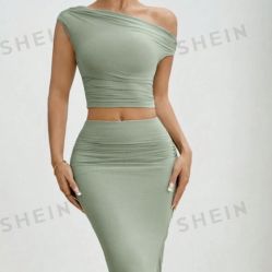 Two Piece Green Long Skirt And Top Set Size  0 Xxs 