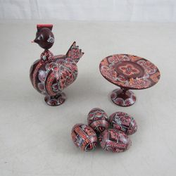 Ukrainian Folk Art Hand Crafted Wooden Nesting Chicken/Hen & Eggs

