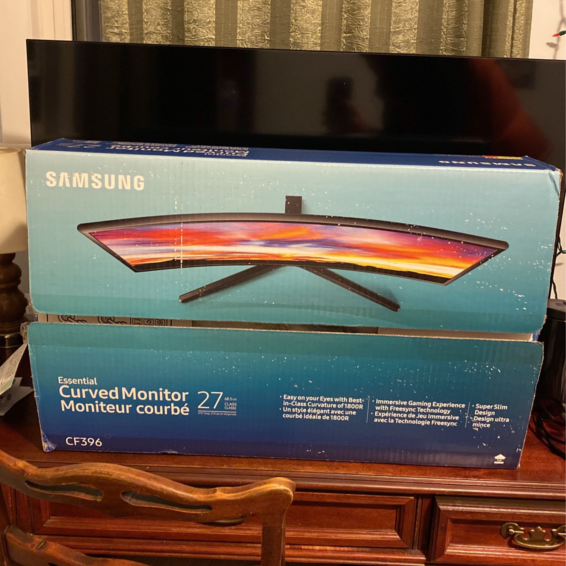 Samsung CF396 27” Curved Monitor 