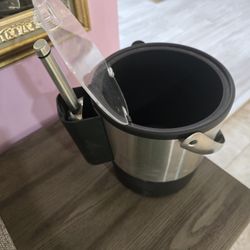 Plastic Ice Bucket With Scoop