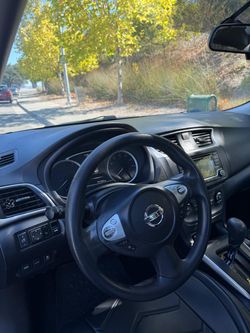 Nissan centra 2018 color azul