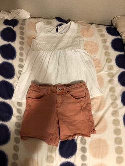 Various clothe size kids M and large - Adult small. Wore very little