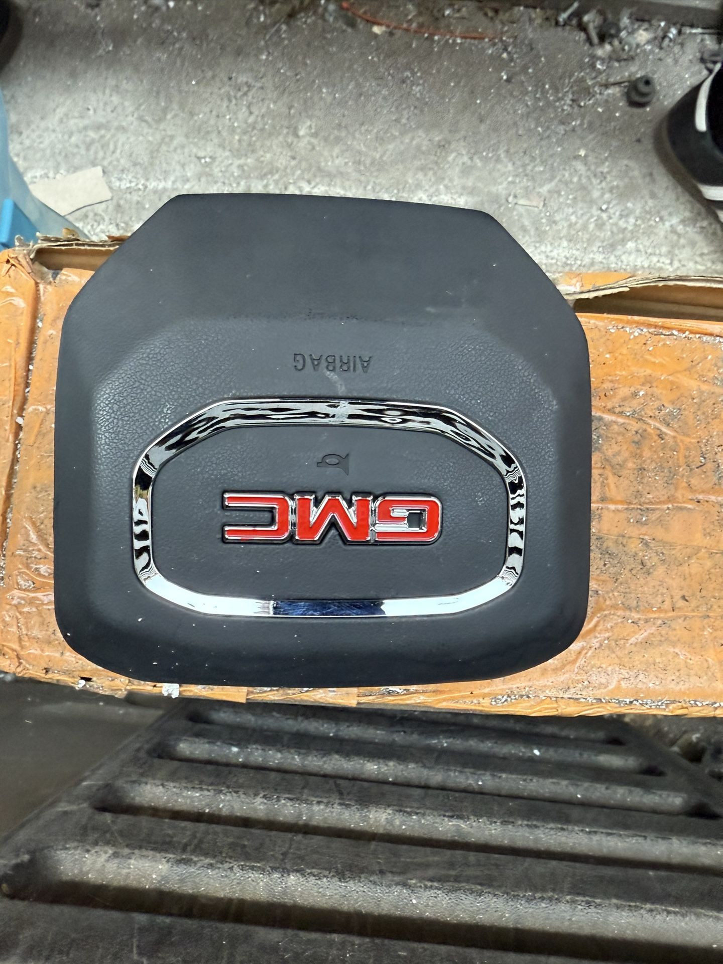 2022 gmc Tahoe part driver side