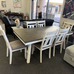 Dining Table With 6 Chairs And A Leaf