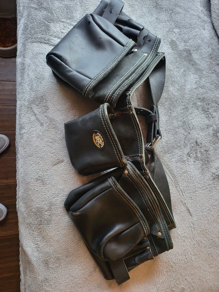Dead On Proffesional Tool Belt