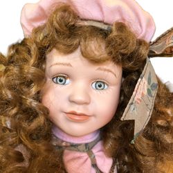 16” Beautifully Done Ashley Bell With A Pink Purse