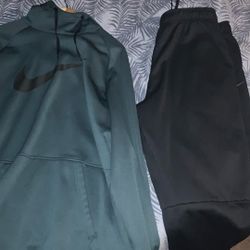 Nike 2xl Men Outfit 