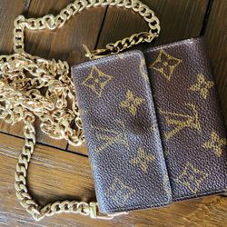 Authentic LV Wallet With Gold Chain