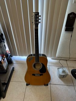 Acoustic Electric Guitar