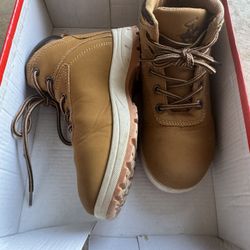 Boy, Beverly Hills Boots