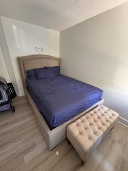 Bedroom Set